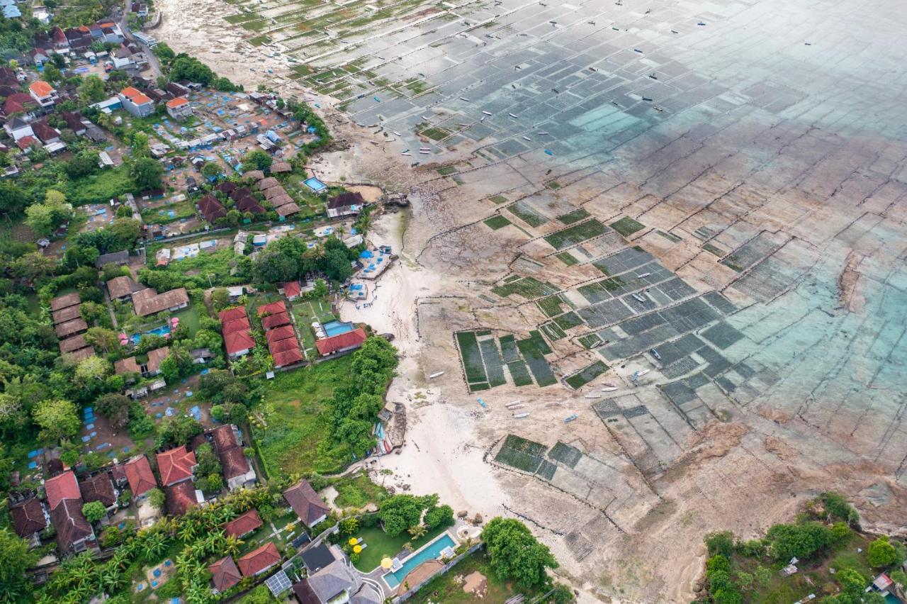 Katoni Villa Lembongan Exterior photo